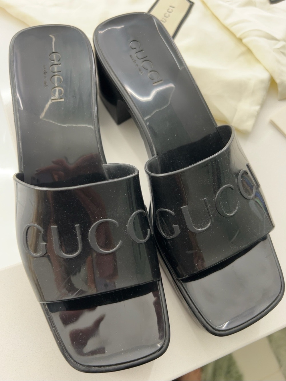 Authentic Gucci Black Platform Jelly Slides |
Size 38 | Box & 2 Dust Bags